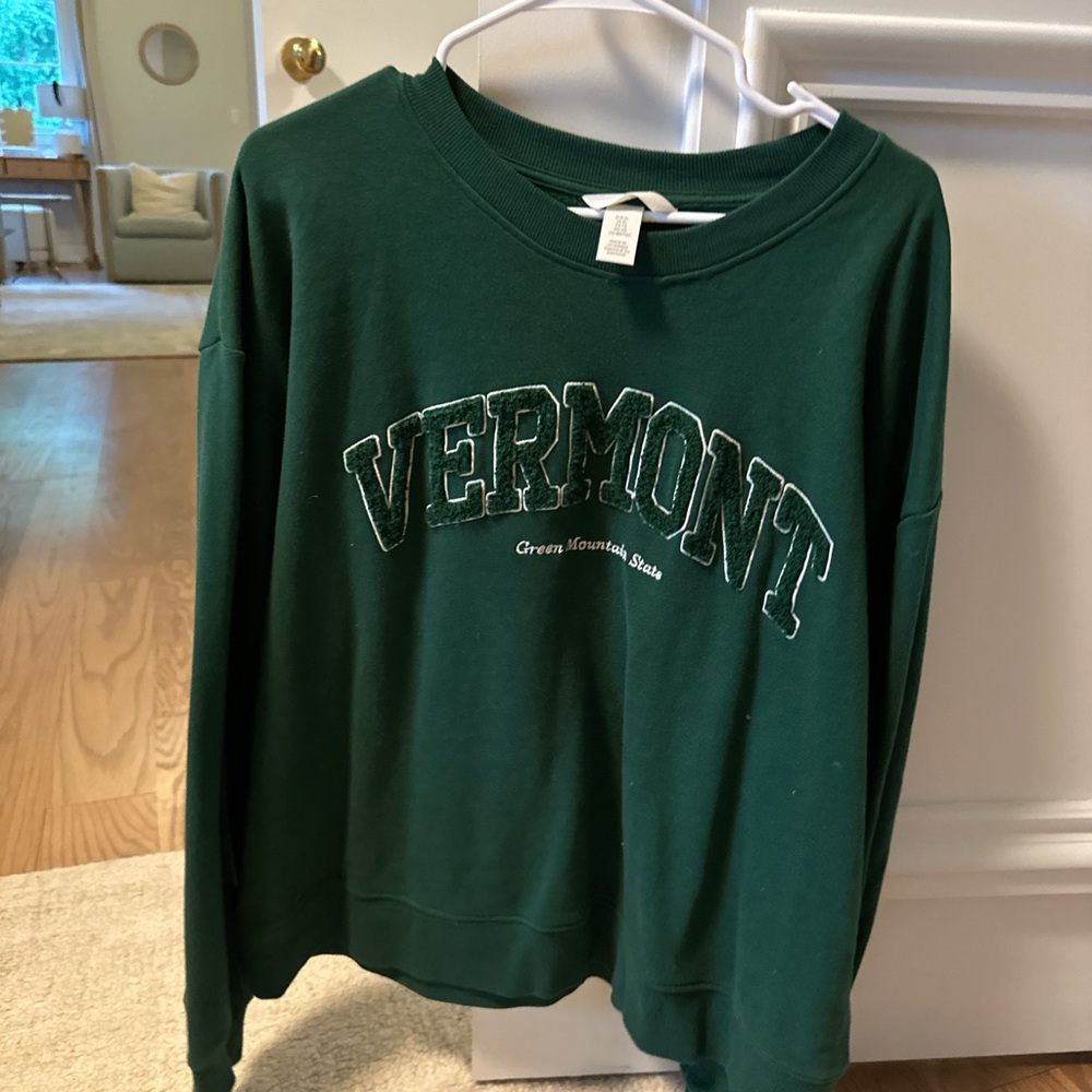 vermont sweatshirt from h&m